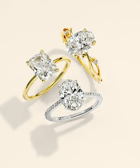 ENGAGEMENT RINGS